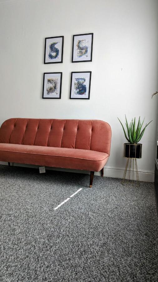 *hot* Fantastic 3/4 Beds Town House In Anfield Stadium * Liverpool